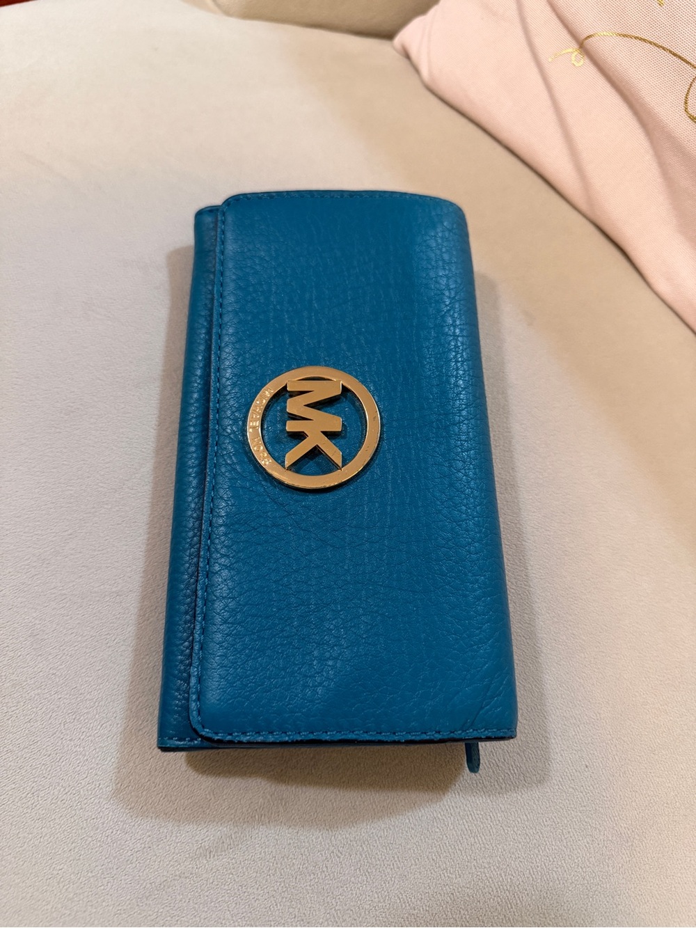 Michael Kors Blue Leather Key & Card Holder with Gold MK Logo